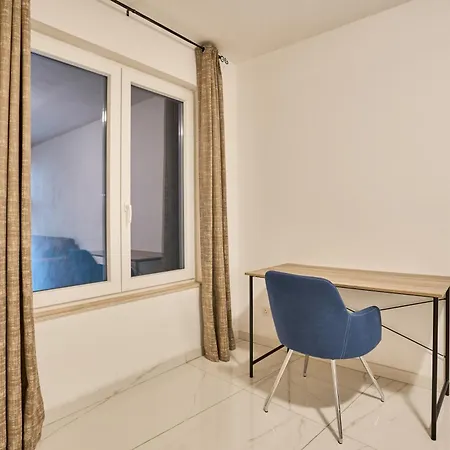 Il-girna- Modern Seaside *