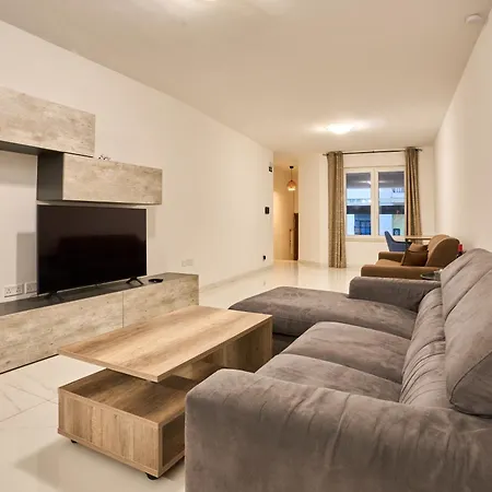 Il-girna- Modern Seaside מרססקלה