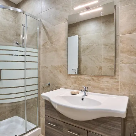 Il-girna- Modern Seaside * מרססקלה