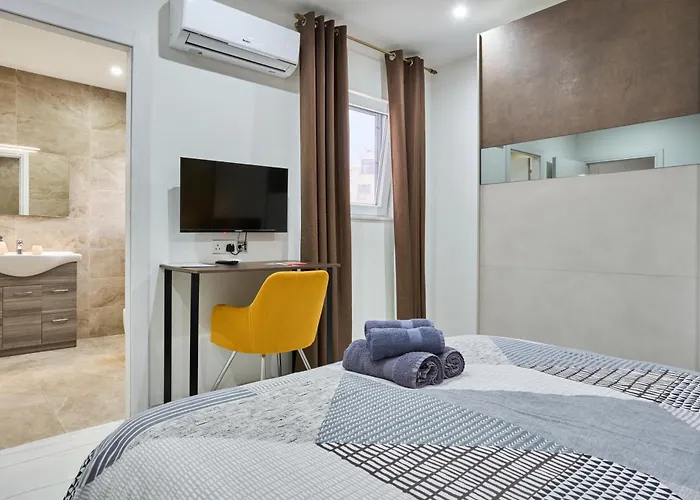 Il-girna- Modern Seaside Apartament *