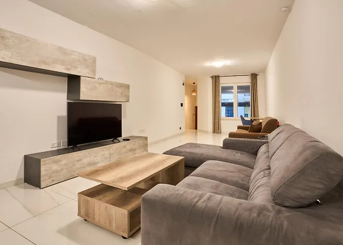 Il-girna- Modern Seaside Marsaskala