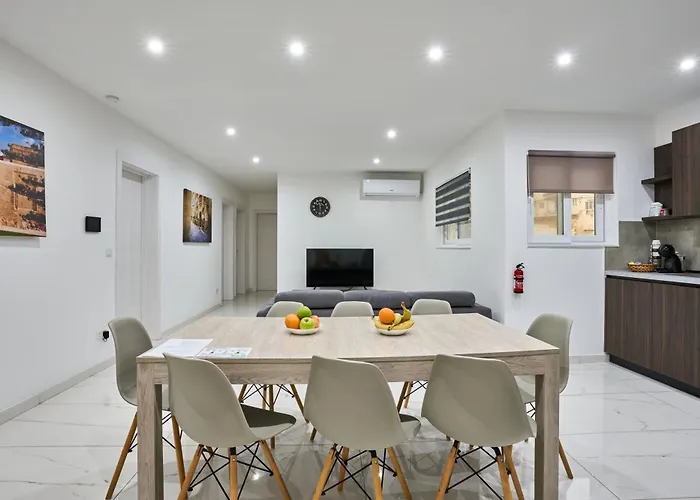 Il-girna- Modern Seaside *