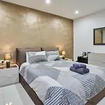 Il-girna- Modern Seaside Apartman Marsaskala