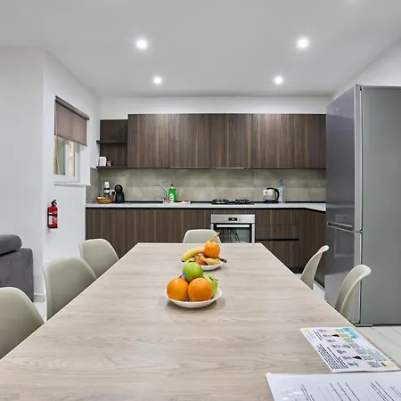 Apartmán Il-girna- Modern Seaside Marsaskala