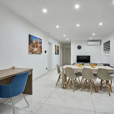 Apartmán Il-girna- Modern Seaside Marsaskala