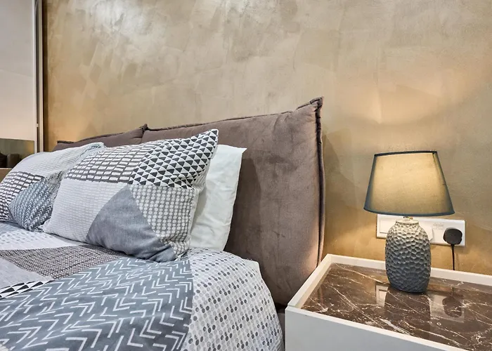 Il-girna- Modern Seaside Daire