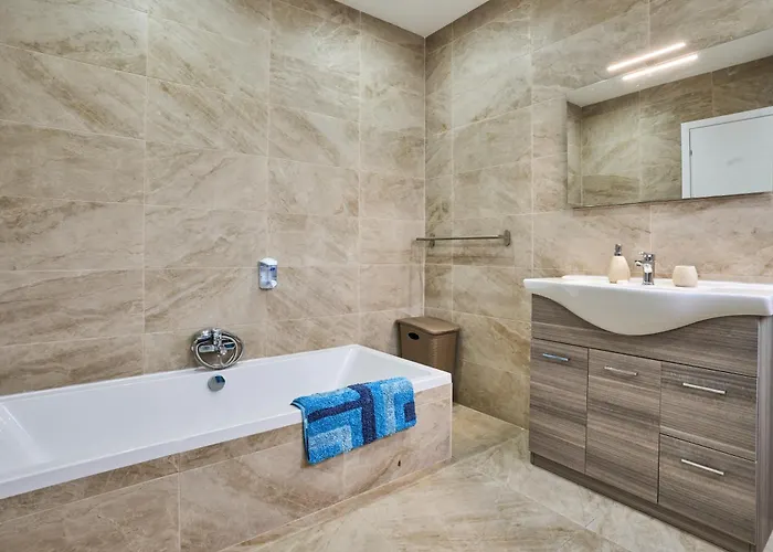 Il-girna- Modern Seaside Daire