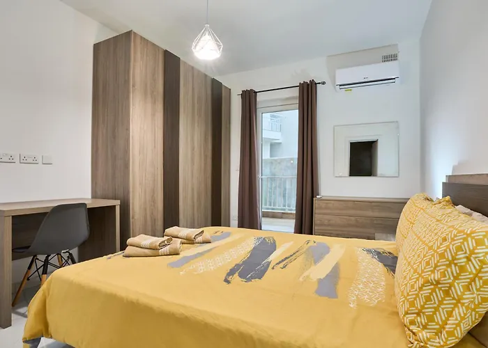 Il-girna- Modern Seaside Daire