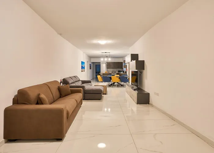 Il-girna- Modern Seaside