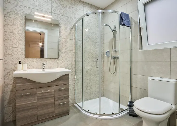 Il-girna- Modern Seaside