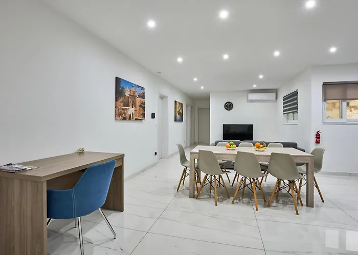 Apartament Il-girna- Modern Seaside Marsaskala